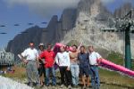 Foto di gruppo in decollo sul Col Rodella